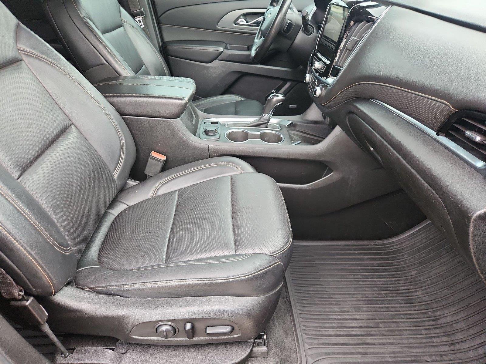 Certified 2018 Chevrolet Traverse Premier w/ Driver Confidence II Package FWD image 28