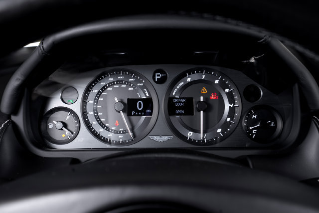 Used 2016 Aston Martin DB9 GT RWD image 36