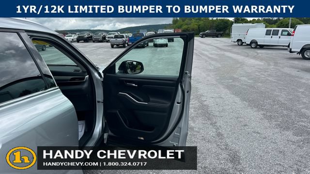 Used 2021 Toyota Highlander XLE AWD/4WD image 52