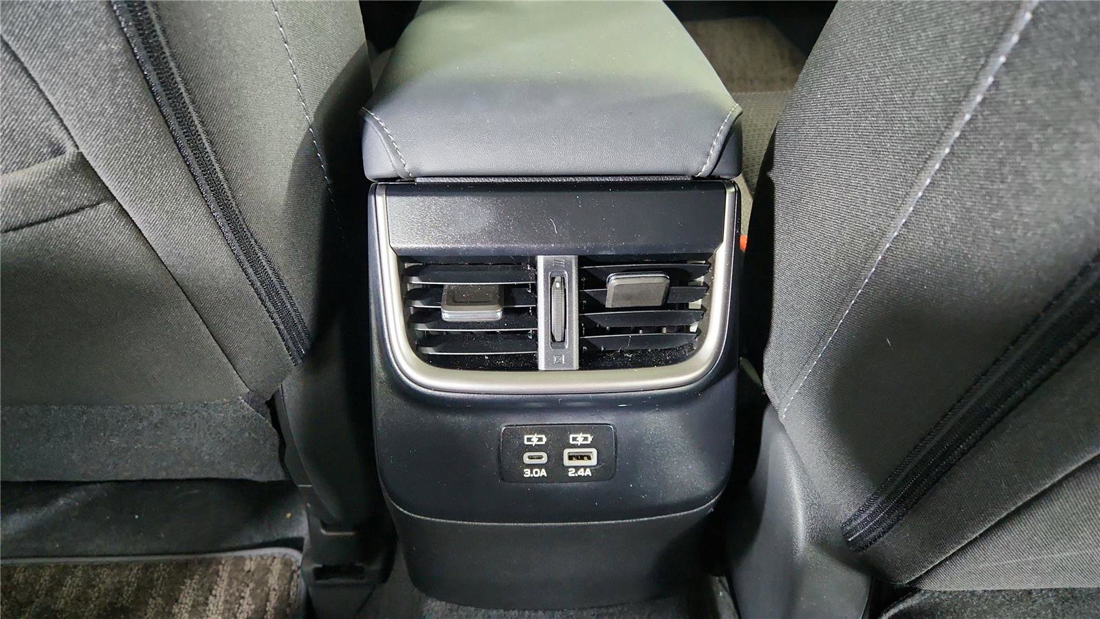 Used 2023 Subaru Outback Premium image 21