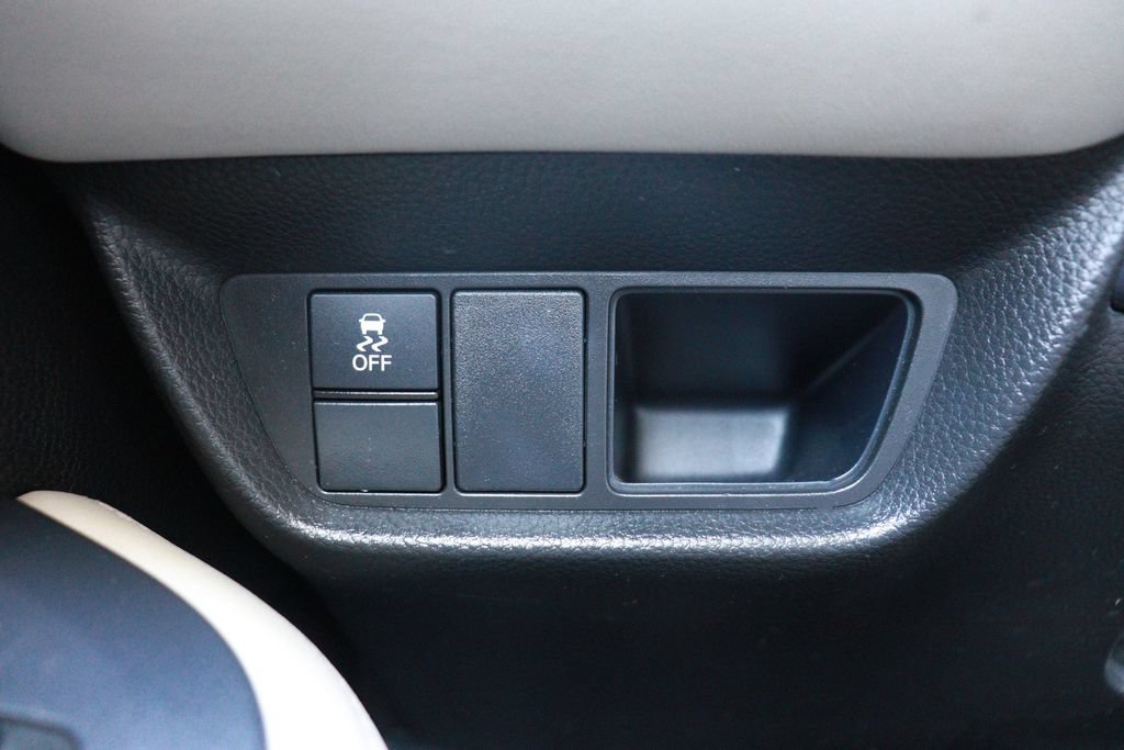 Used 2023 Honda HR-V LX image 25