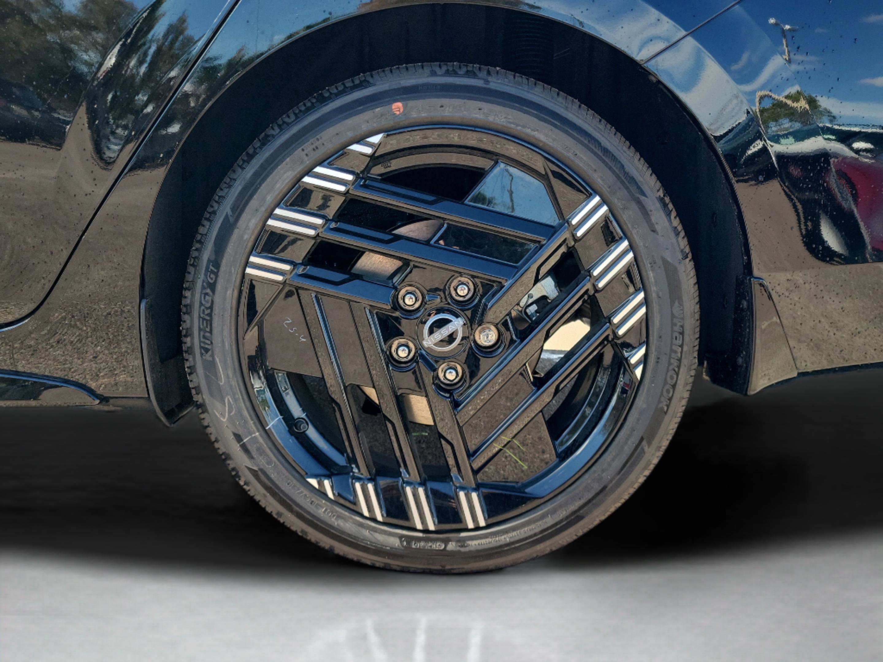 New 2026 Nissan Sentra SR w/ SR Premium Package image 37