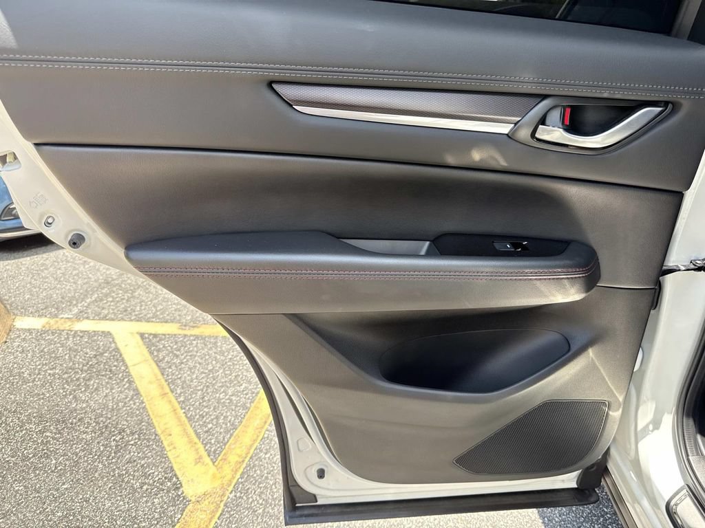 Certified 2025 MAZDA CX-5 Carbon Edition AWD/4WD image 15