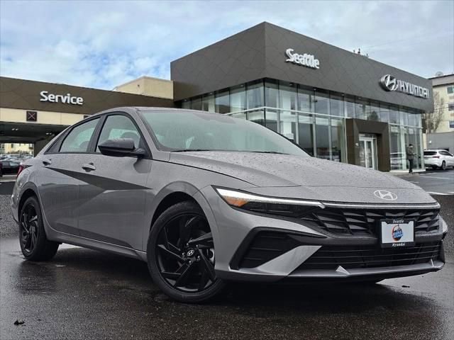 New 2026 Hyundai Elantra Sport FWD image 1