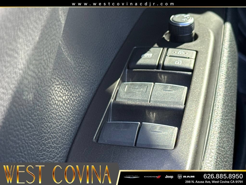 Used 2024 Toyota Camry XSE FWD image 20