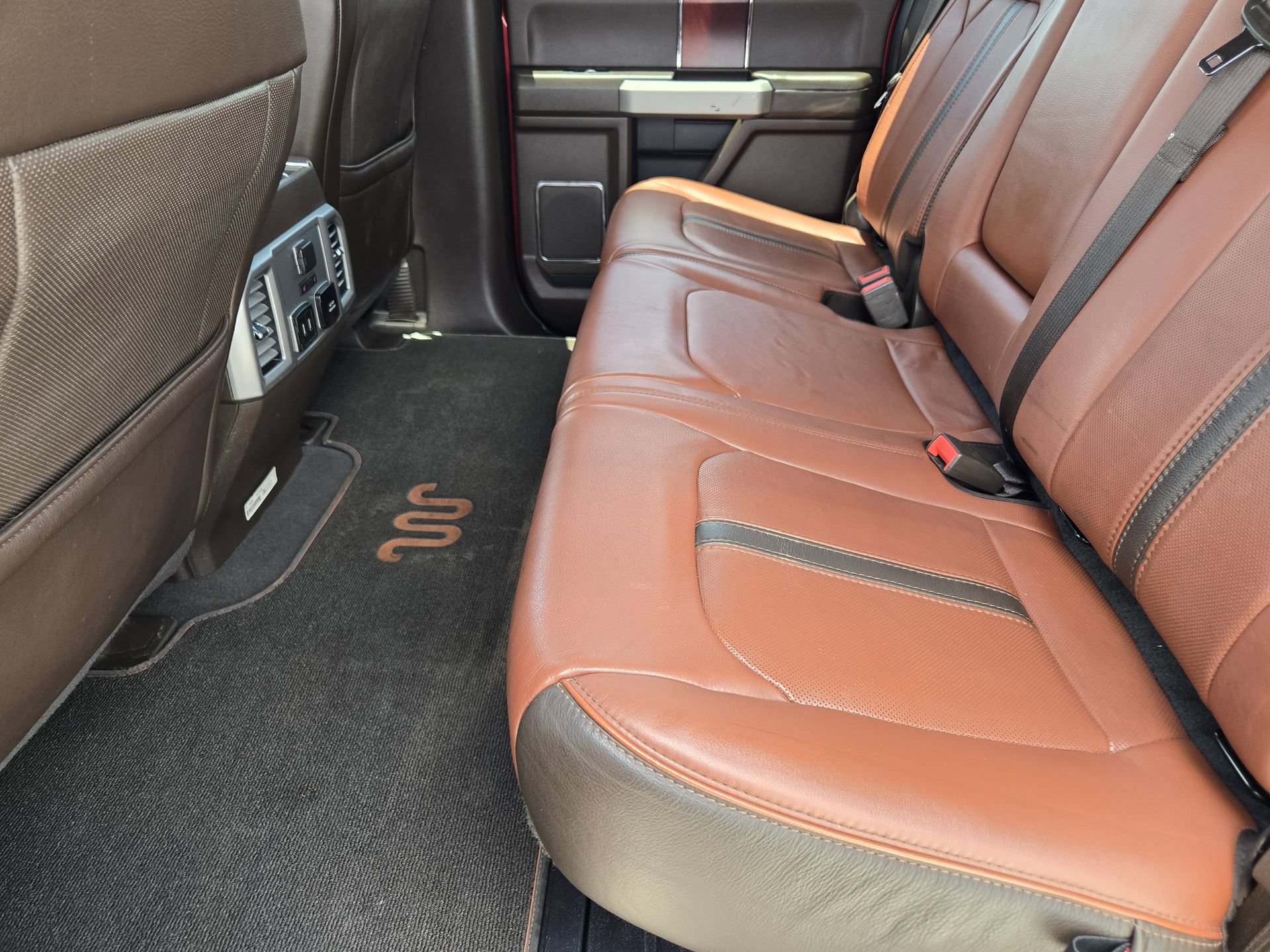 Used 2019 Ford F350 King Ranch w/ King Ranch Ultimate Package AWD/4WD image 28