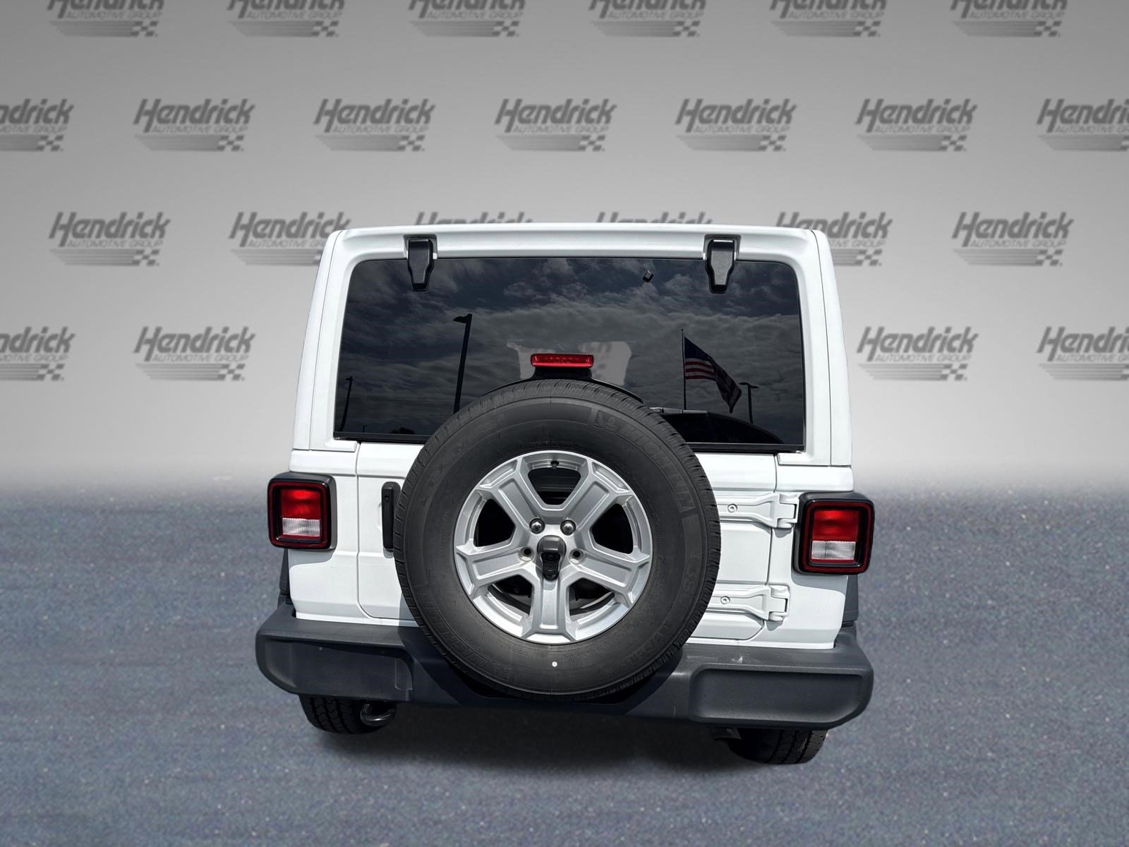 Used 2022 Jeep Wrangler Unlimited Sport w/ Sun And Sound Package image 8