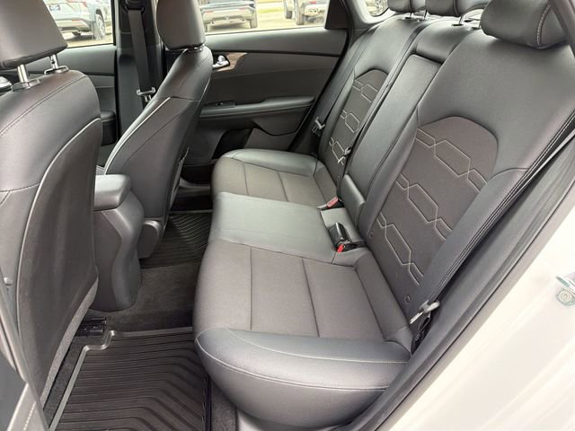 Used 2023 Kia Forte GT-Line image 24