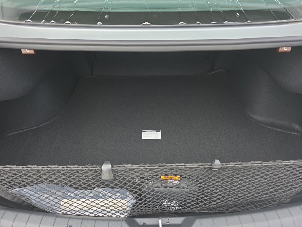 New 2025 Hyundai Sonata Limited image 14