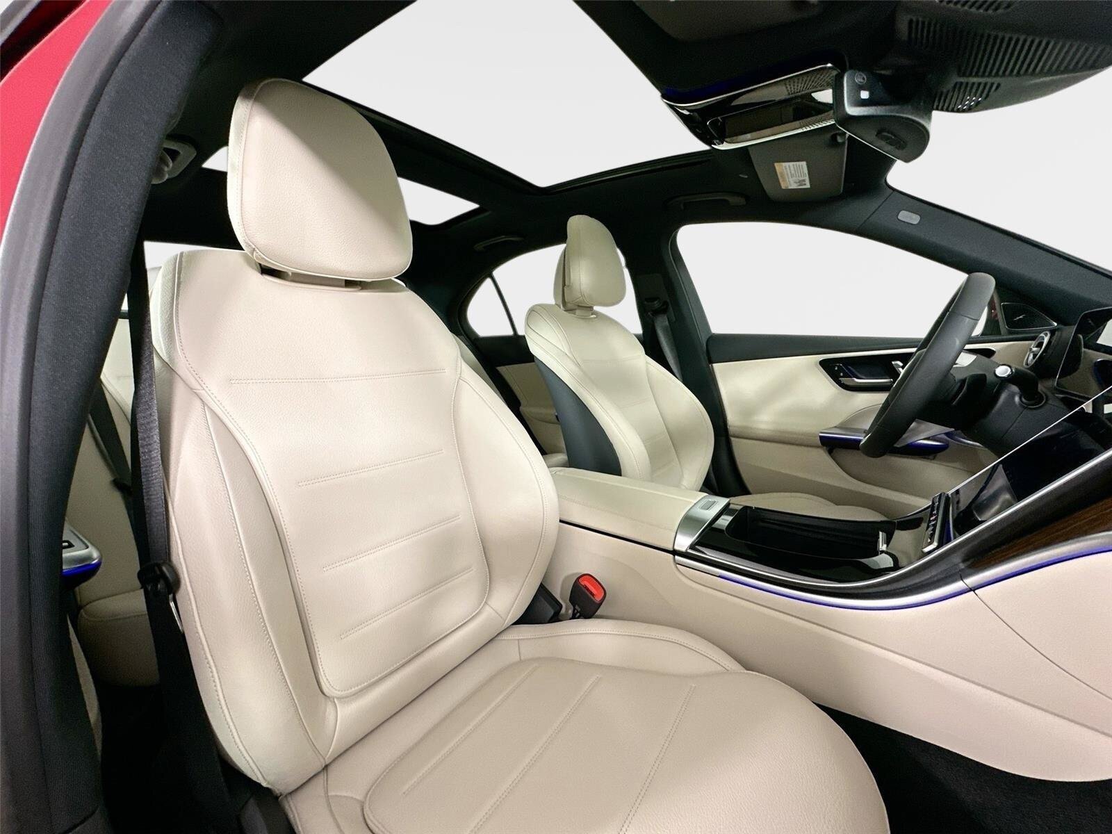 Used 2026 Mercedes-Benz C 300 4MATIC Sedan image 34