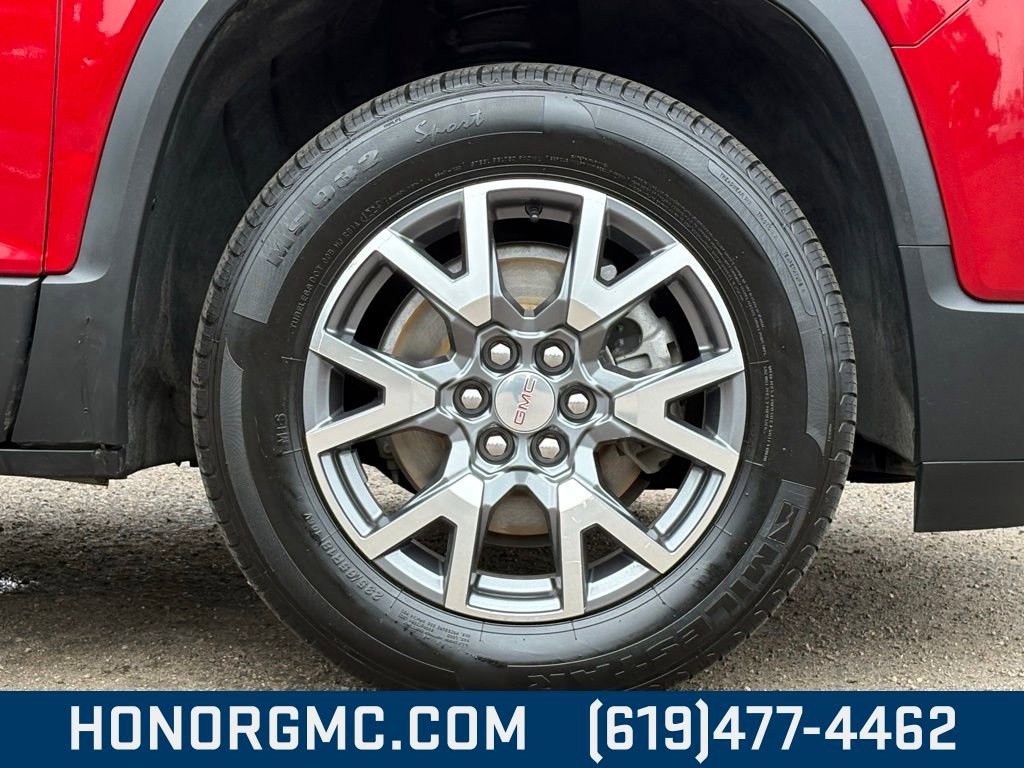 Used 2023 GMC Acadia SLT image 11