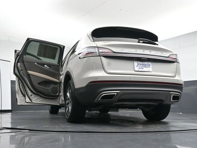 Used 2022 Lincoln Nautilus Reserve AWD/4WD image 43