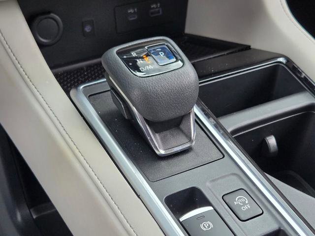 Certified 2022 Nissan Pathfinder SL w/ SL Premium Package FWD image 23