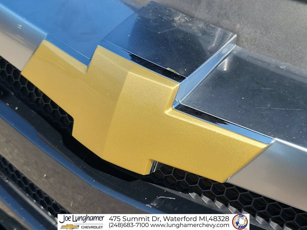 Used 2004 Chevrolet SSR RWD image 26