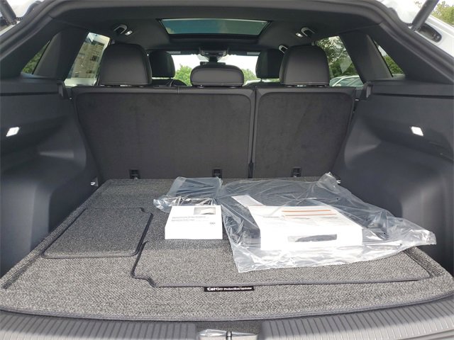 New 2026 Volkswagen Atlas Cross Sport SE image 8