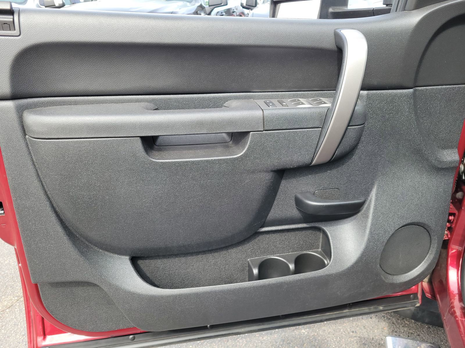 Used 2013 Chevrolet Silverado 2500 LT w/ Interior Plus Package image 7