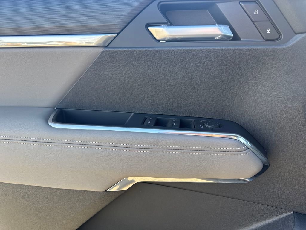 New 2026 GMC Acadia Elevation w/ Black Edition image 18