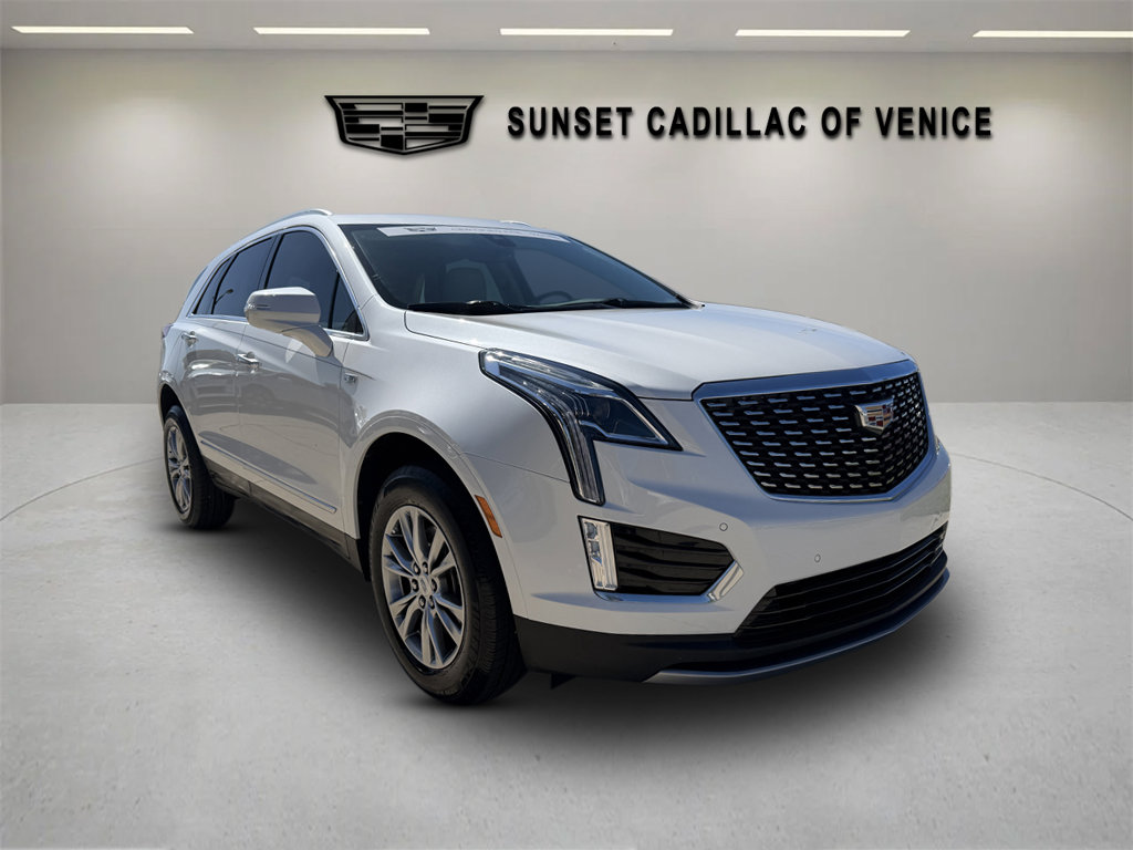 Certified 2022 Cadillac XT5 Premium Luxury FWD image 1