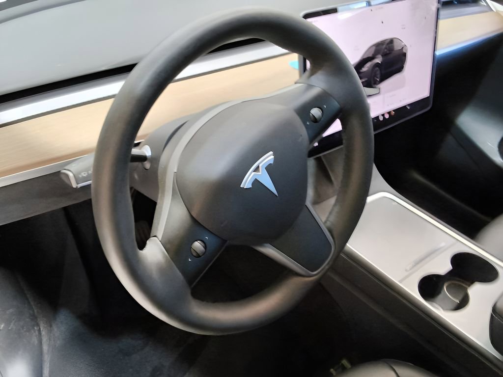Used 2023 Tesla Model Y Long Range AWD/4WD image 15