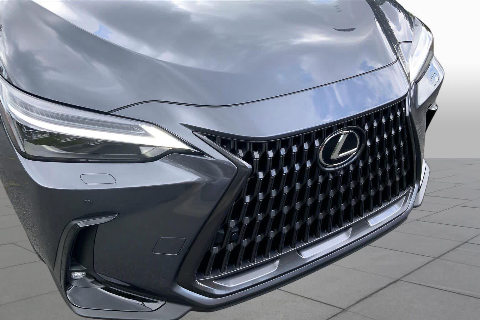 Used 2025 Lexus NX 350h AWD w/ Cold Area Package image 30
