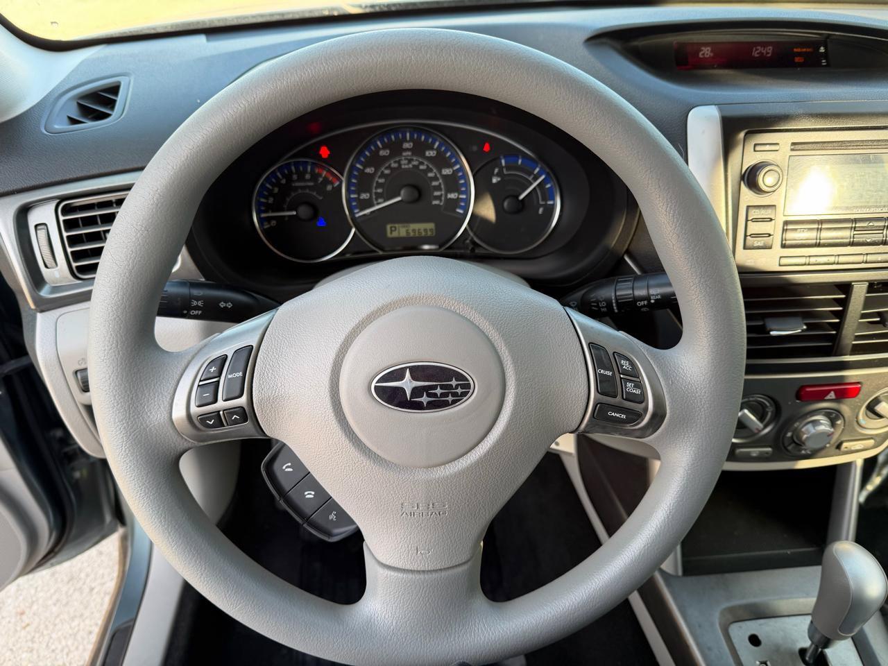 Used 2013 Subaru Forester 2.5X Premium AWD/4WD image 14