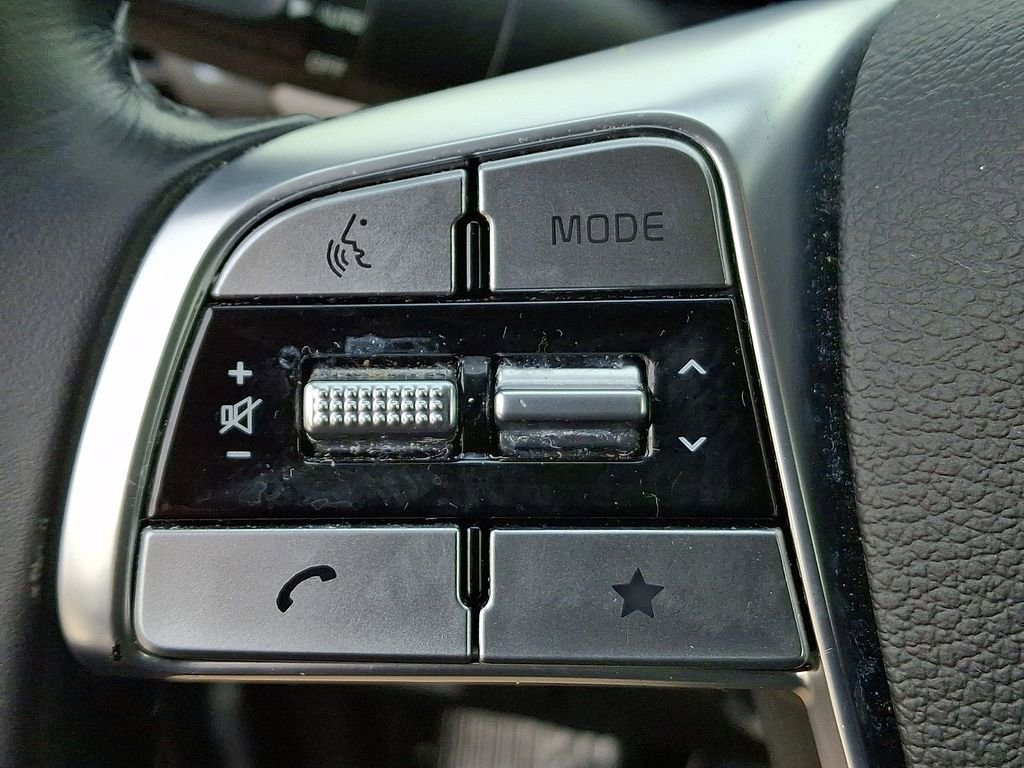 Used 2024 Kia Telluride LX image 20