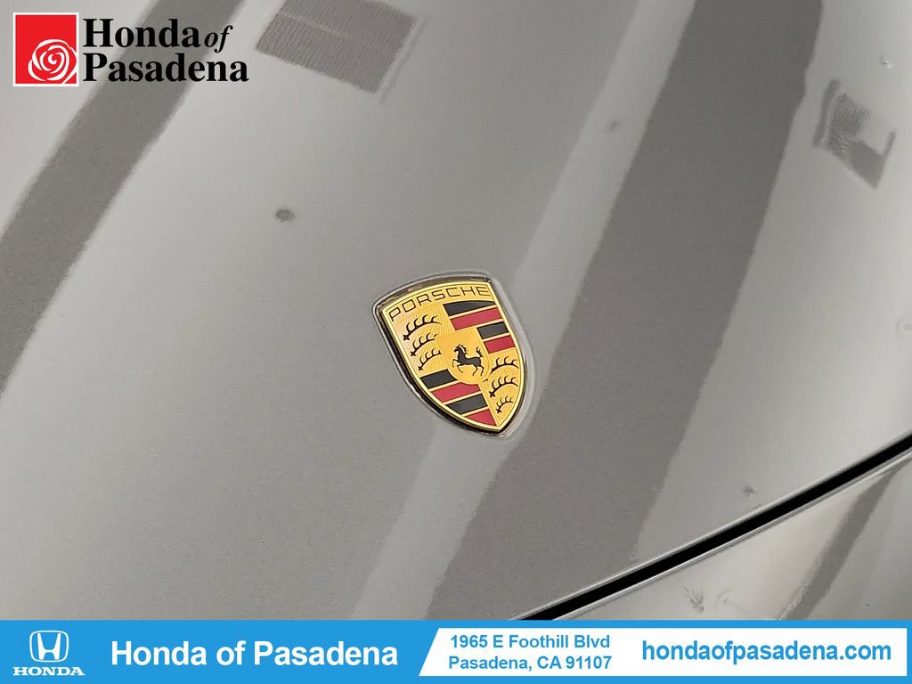 Used 2022 Porsche 911 Carrera 4 GTS AWD/4WD image 30