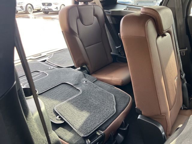 Certified 2024 Volvo XC90 B5 Plus image 23