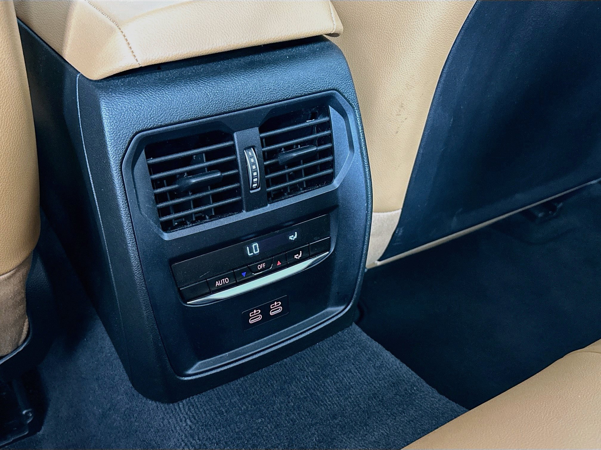 Used 2025 BMW 330i Sedan RWD image 29