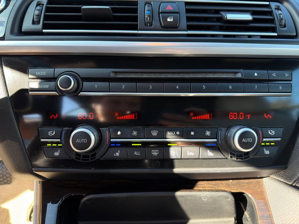 Used 2012 BMW 650i Convertible image 26