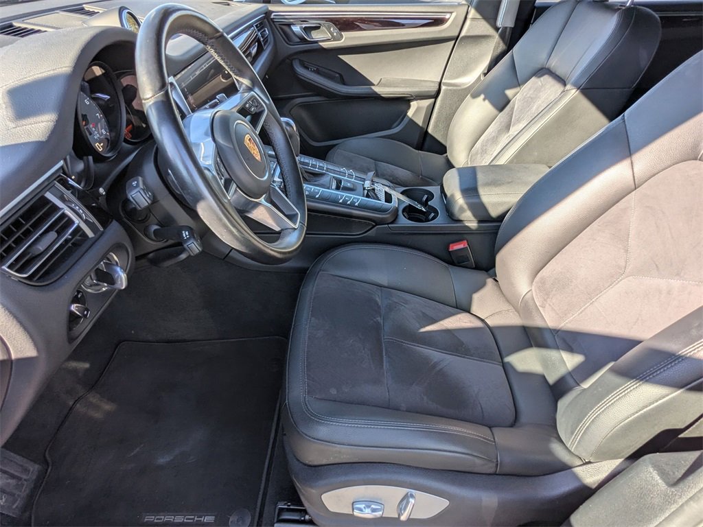 Used 2021 Porsche Macan S image 16