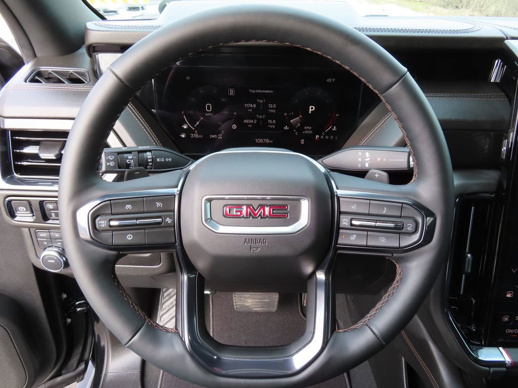 Certified 2025 GMC Yukon AT4 w/ AT4 Premium Package image 18