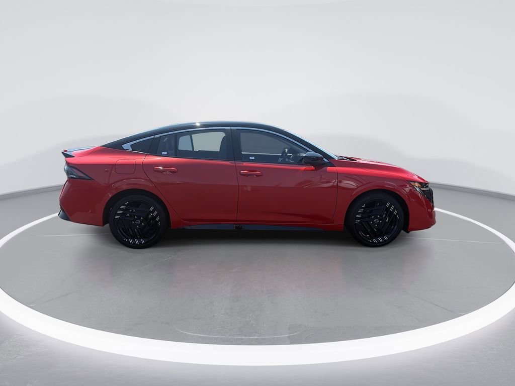 New 2026 Nissan Sentra SR FWD image 9