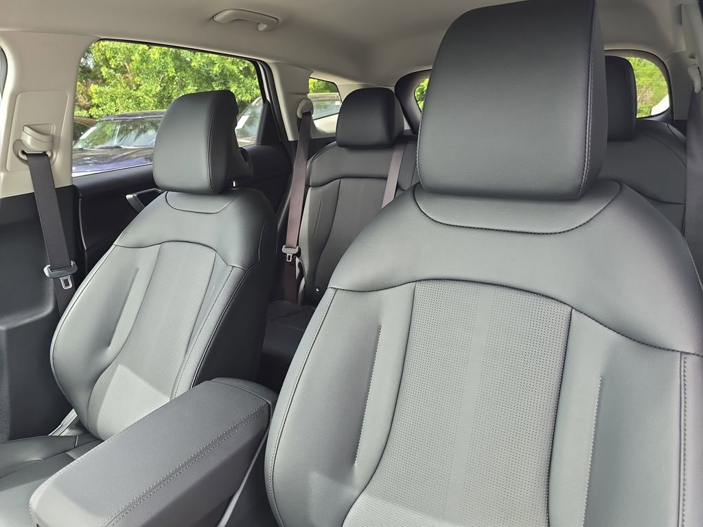 New 2026 Kia Sportage EX image 22