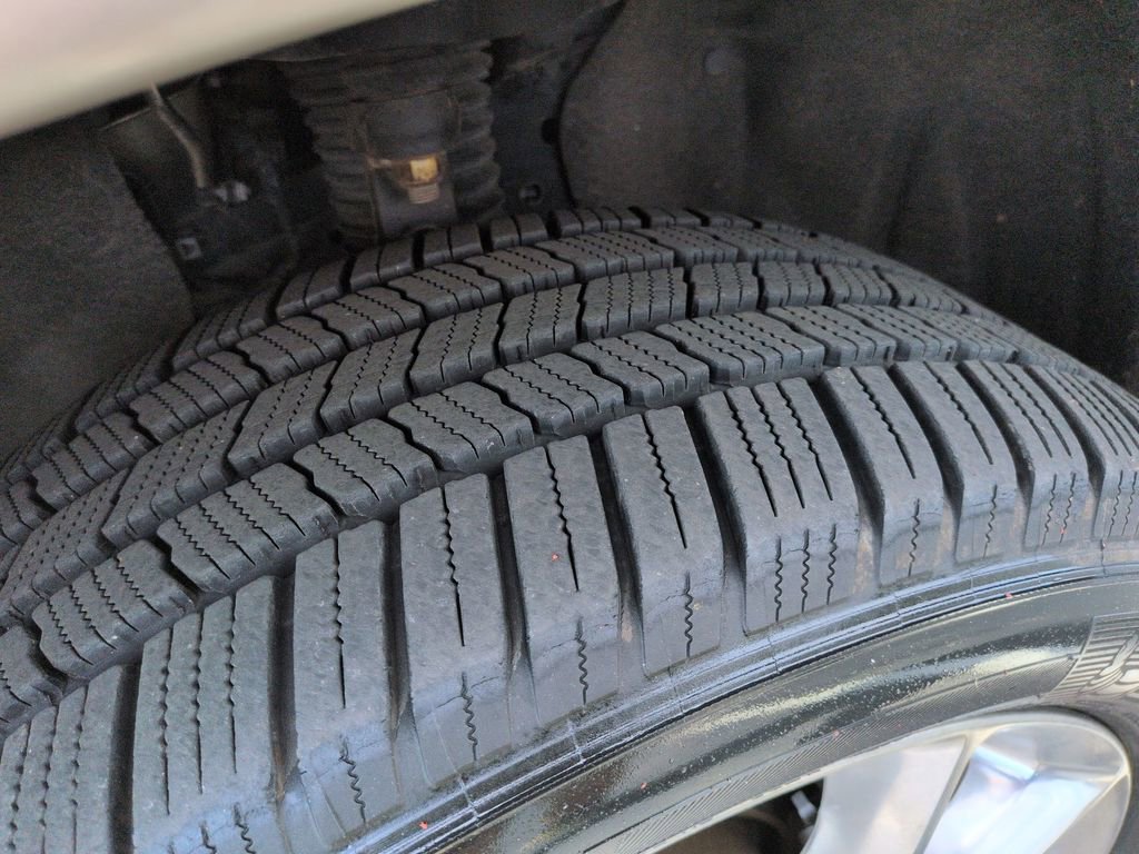 Used 2015 Jeep Grand Cherokee Summit AWD/4WD image 29