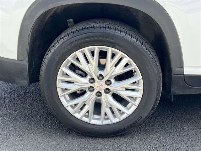 Used 2025 GMC Acadia Elevation w/ Elevation Premium Package image 7