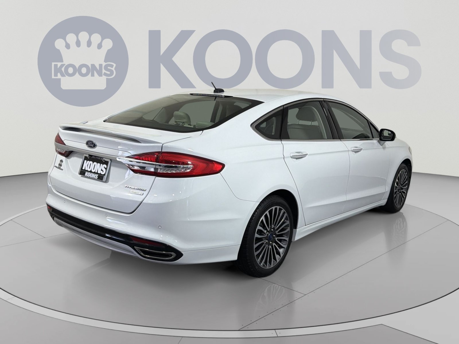 Used 2017 Ford Fusion Titanium FWD image 7