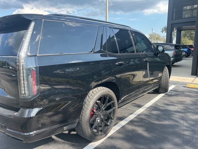 Used 2025 Cadillac Escalade Sport Platinum w/ LPO, Floor Liner Package AWD/4WD image 7