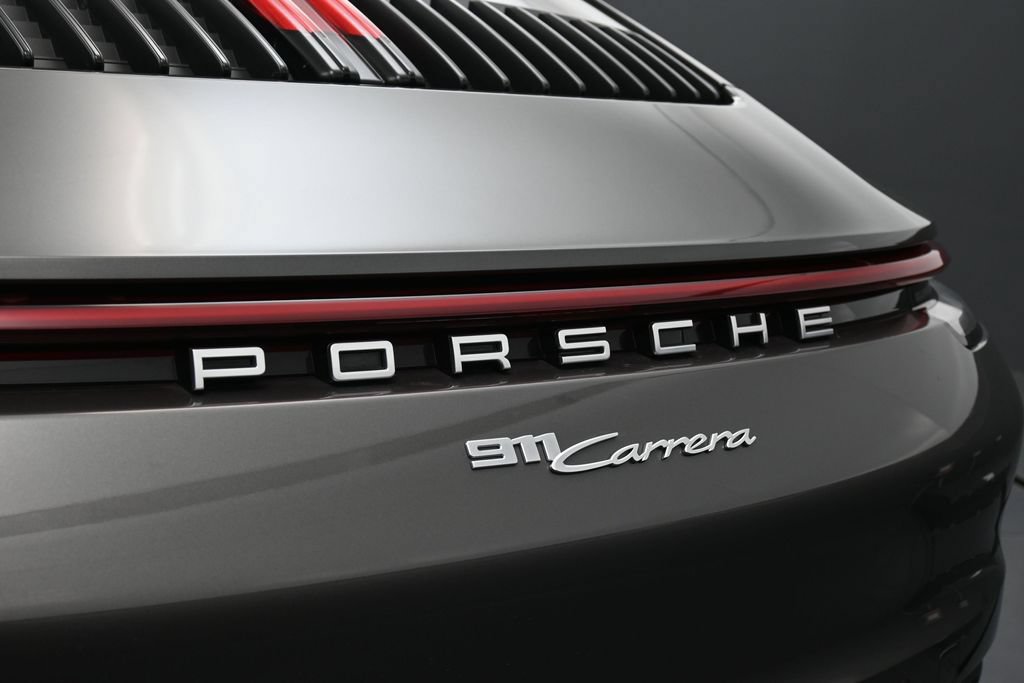 Certified 2022 Porsche 911 Carrera RWD image 14