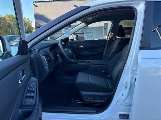 New 2026 Nissan Rogue SV image 11