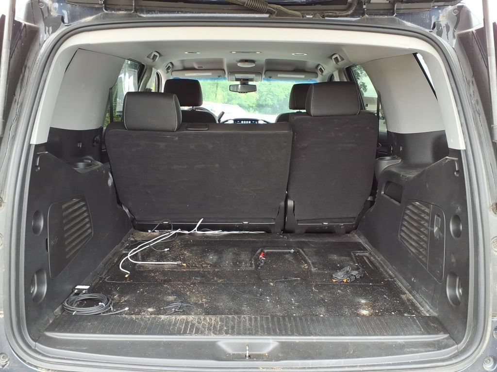 Used 2020 Chevrolet Tahoe 2WD w/ Remote Keyless Entry Package image 17