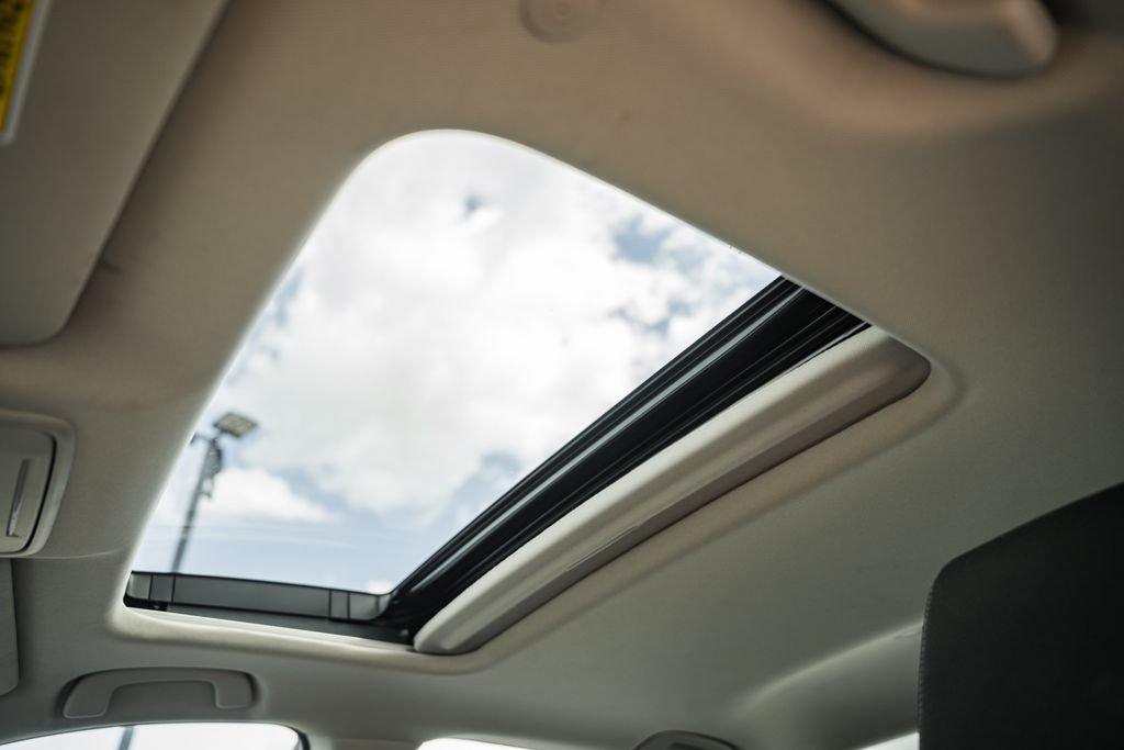 Used 2024 Honda Accord EX image 36