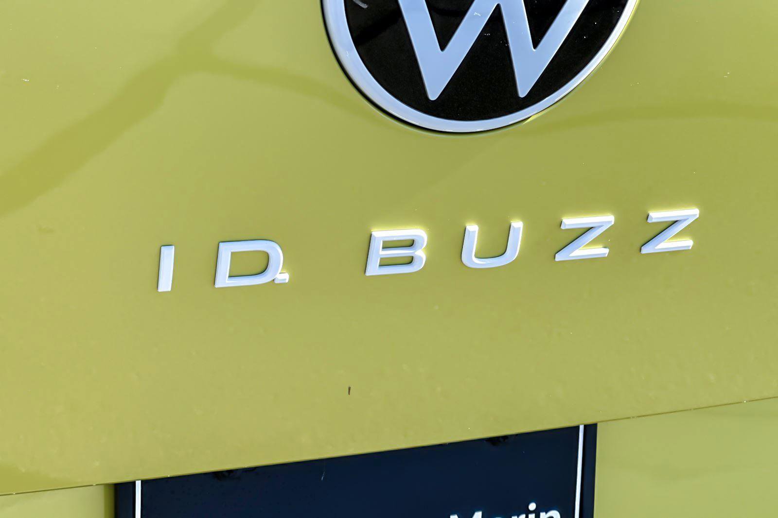 New 2025 Volkswagen ID. Buzz 1st Edition image 27