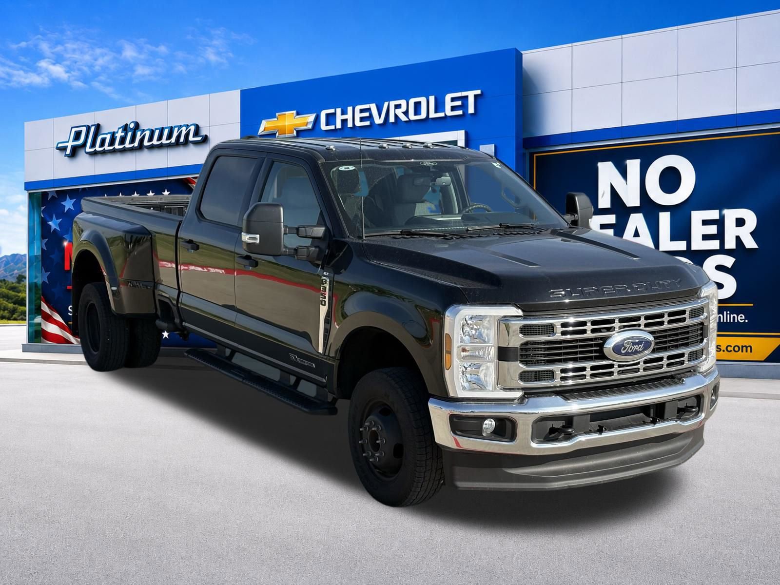 Used 2025 Ford F350 XLT AWD/4WD image 12