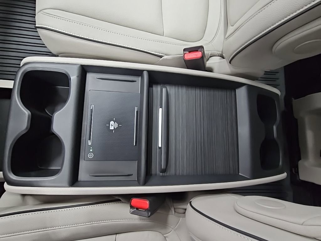 New 2026 Honda Odyssey Touring image 23