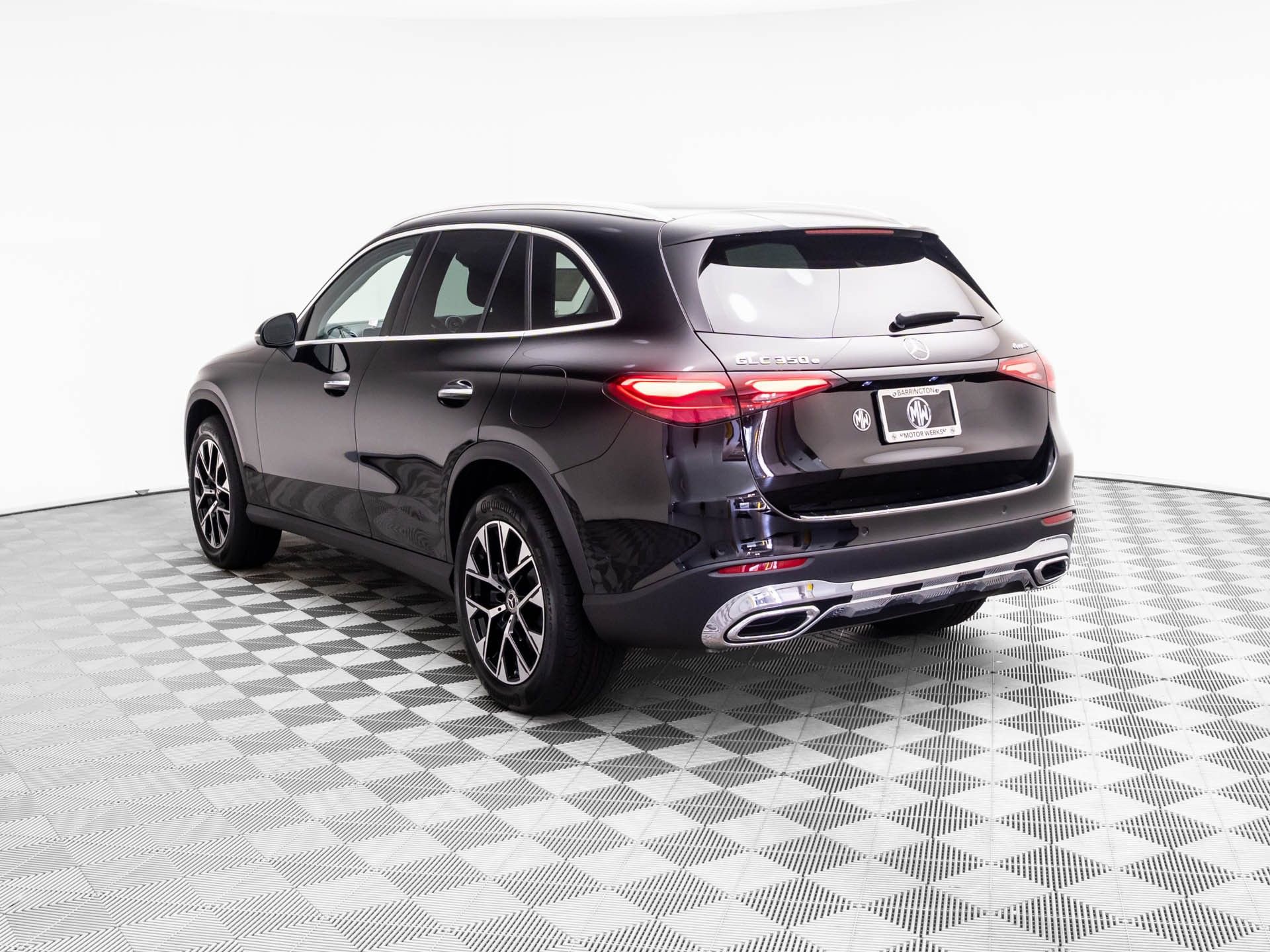 New 2026 Mercedes-Benz GLC 350e 4MATIC image 3