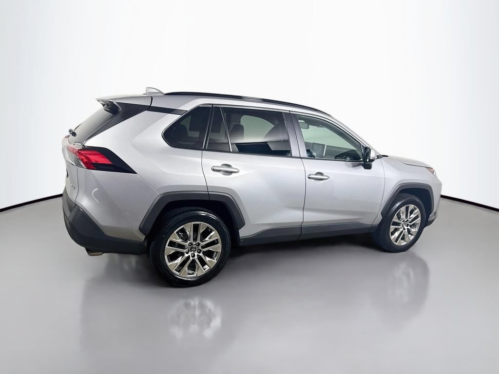 Certified 2019 Toyota RAV4 XLE Premium w/ Advanced Technology Package FWD image 7