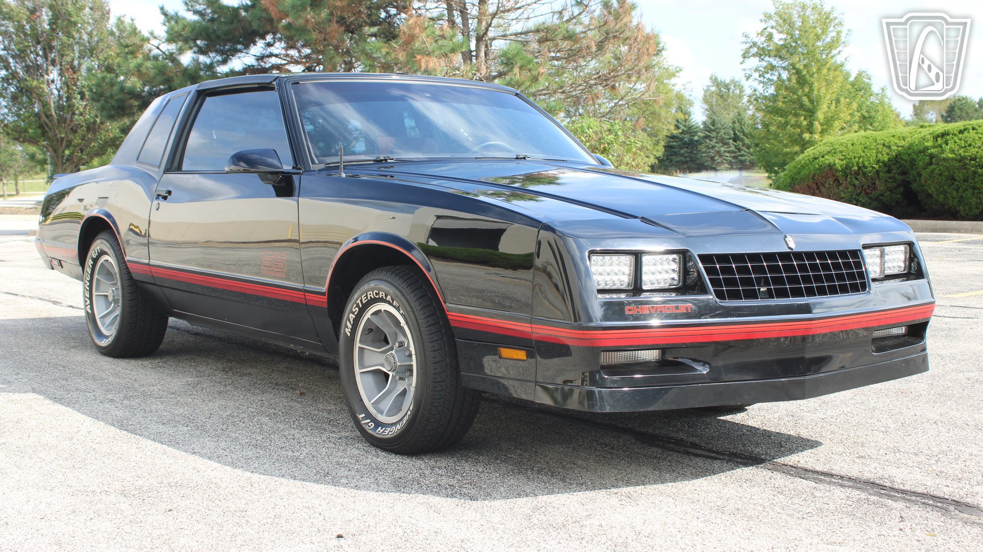 Used 1988 Chevrolet Monte Carlo SS RWD image 2