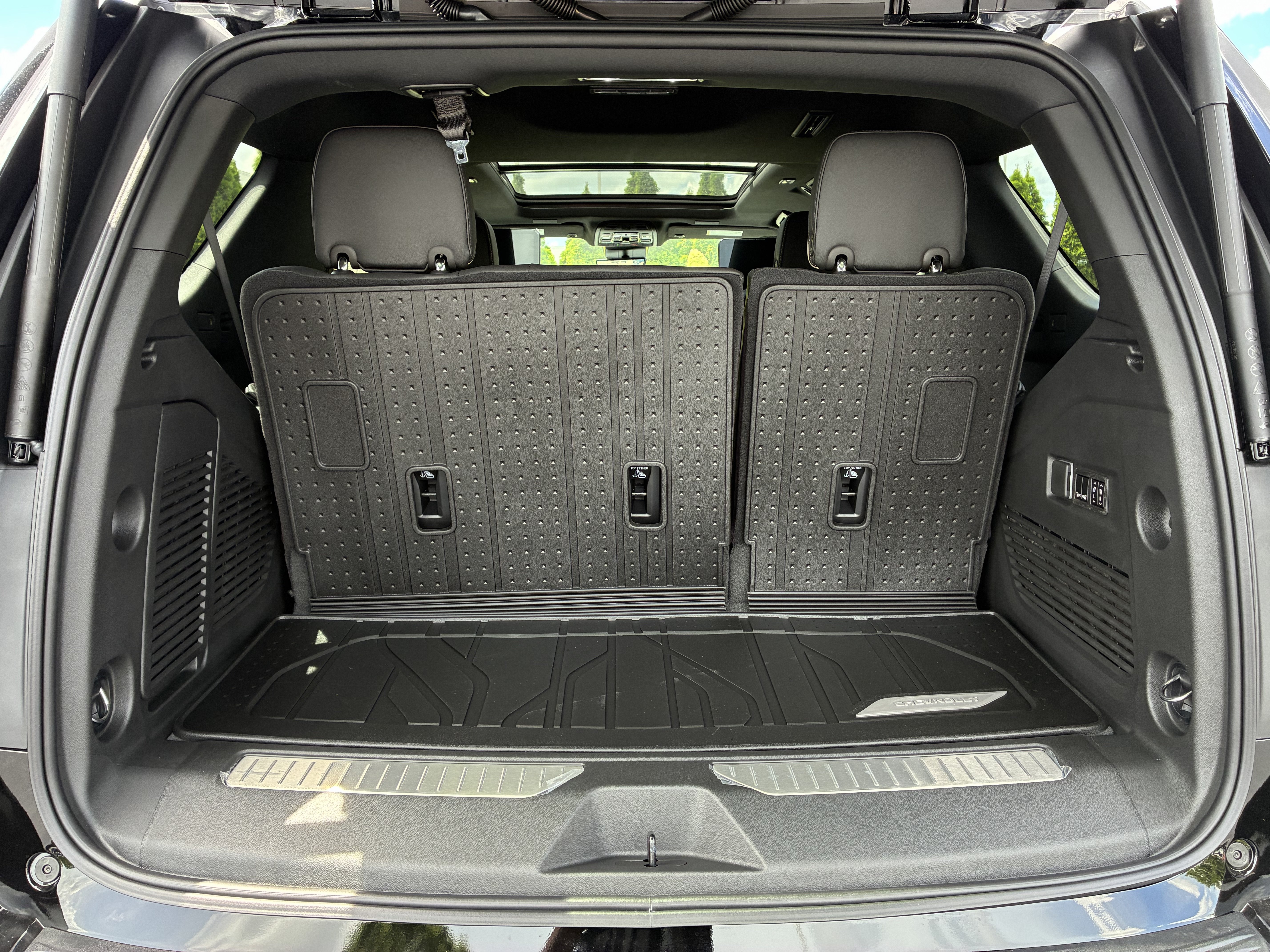 New 2026 Chevrolet Tahoe Premier RWD image 12