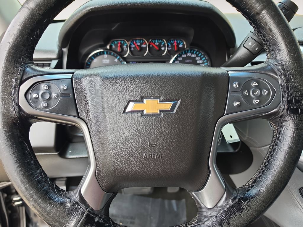 Used 2017 Chevrolet Suburban LT AWD/4WD image 12